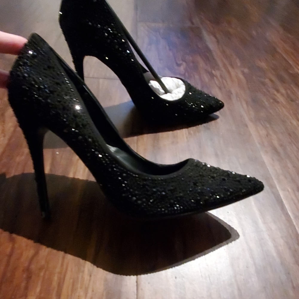 Black rhinestone pumps